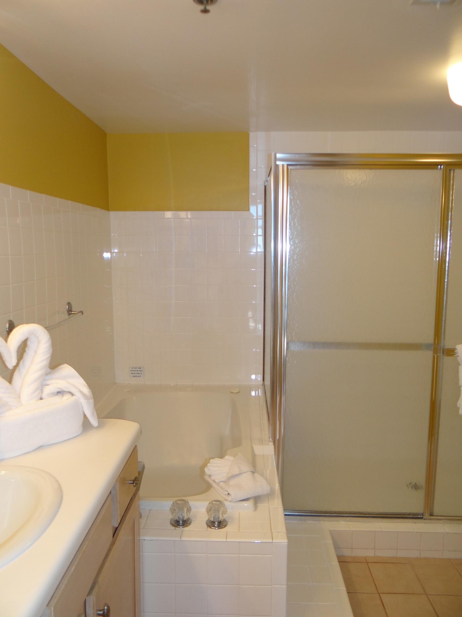 JADE EAST TOWERS CONDO - Residential