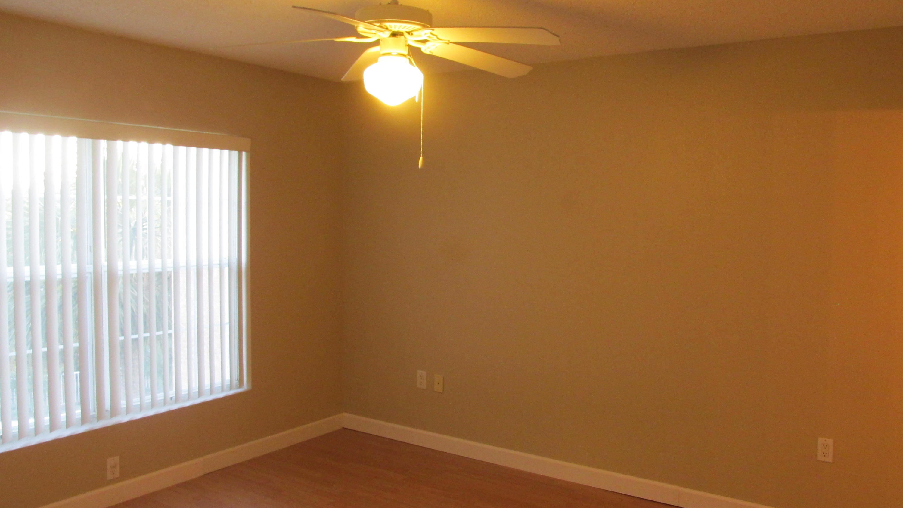 THE FLORIDA CLUB - Residential Lease