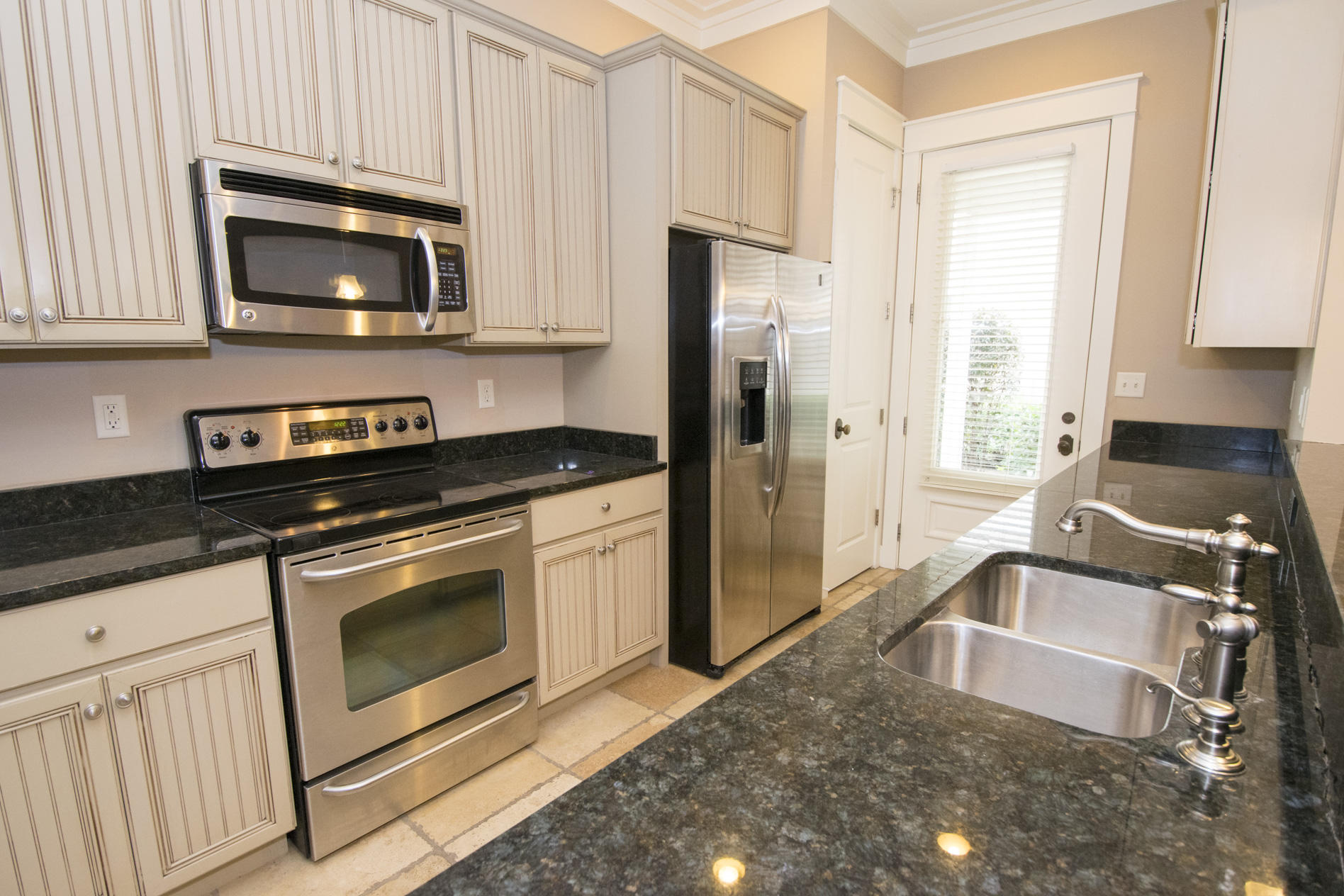 CARSON OAKS - Residential