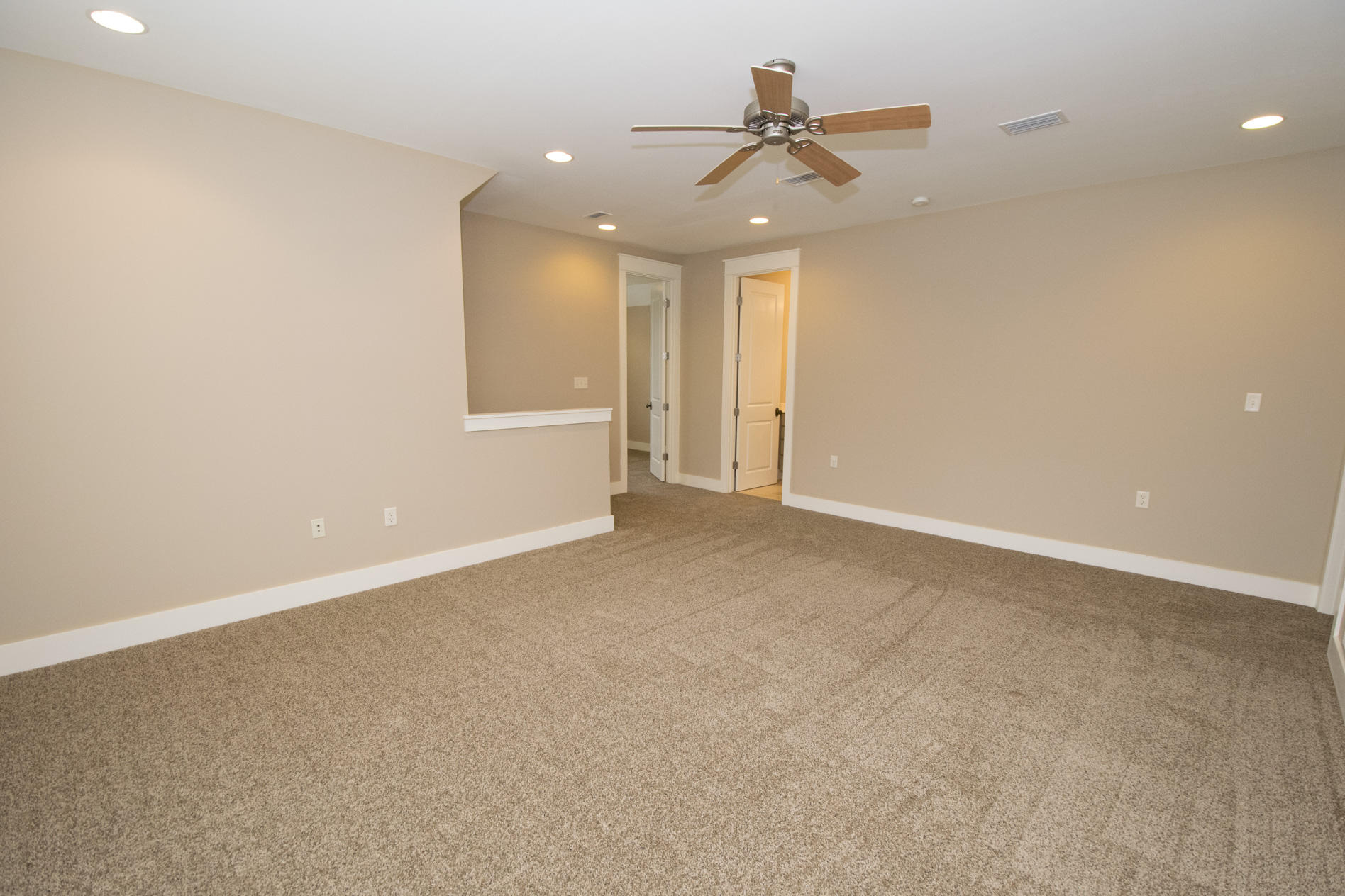 CARSON OAKS - Residential