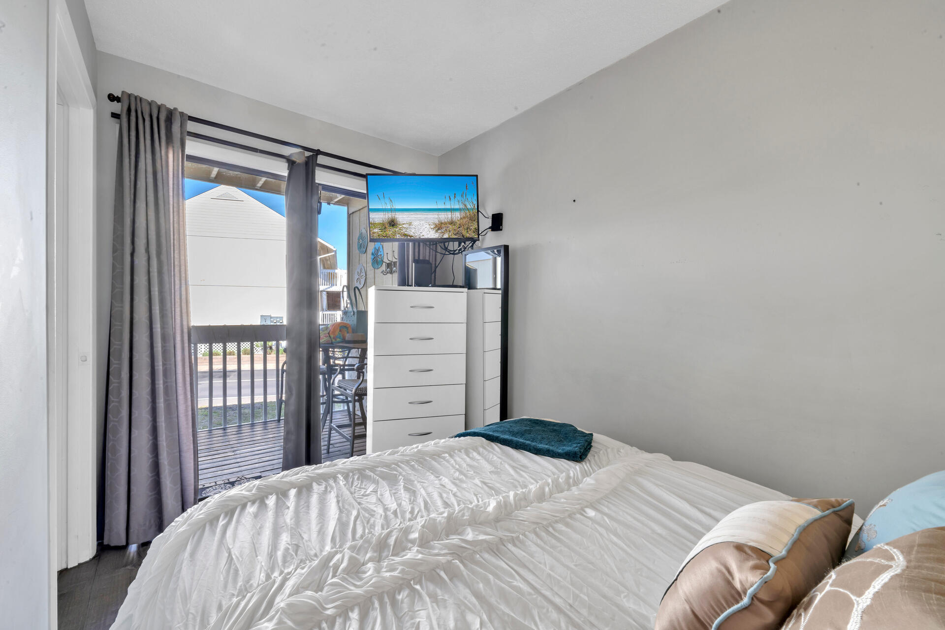 SANDPIPER COVE PH 14 - Residential