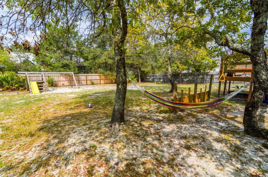 OVERLOOK LAKE ESTATES - Residential