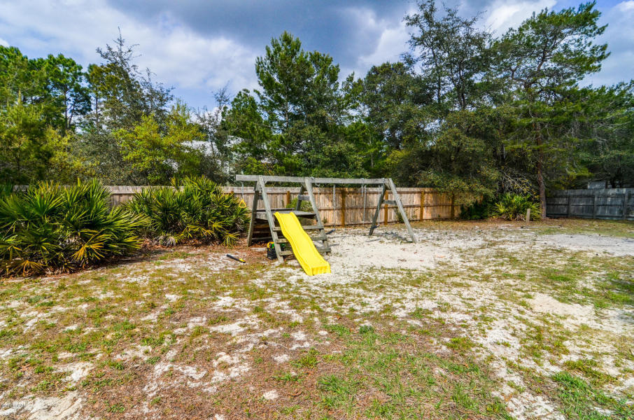 OVERLOOK LAKE ESTATES - Residential