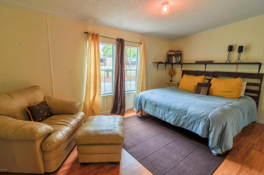 OVERLOOK LAKE ESTATES - Residential