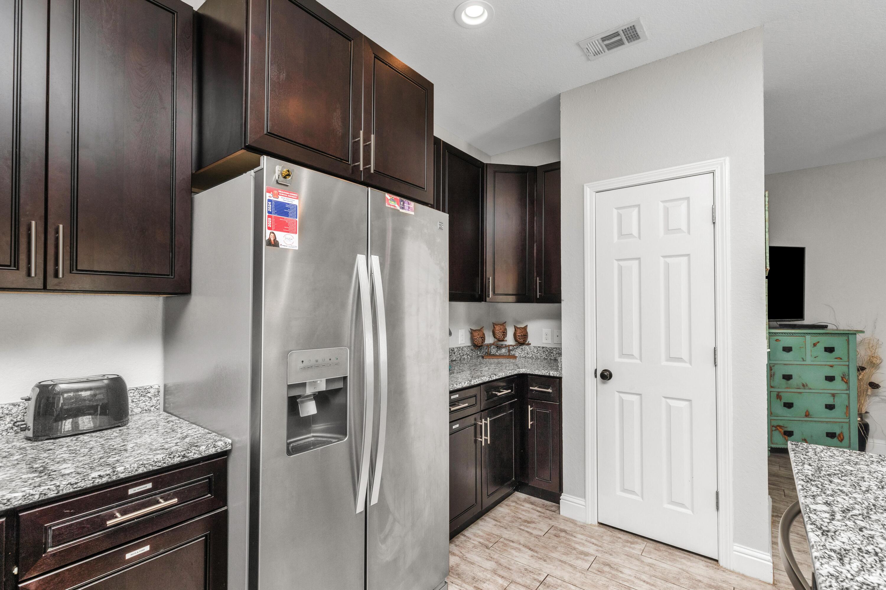 Forest Way T/H - Residential