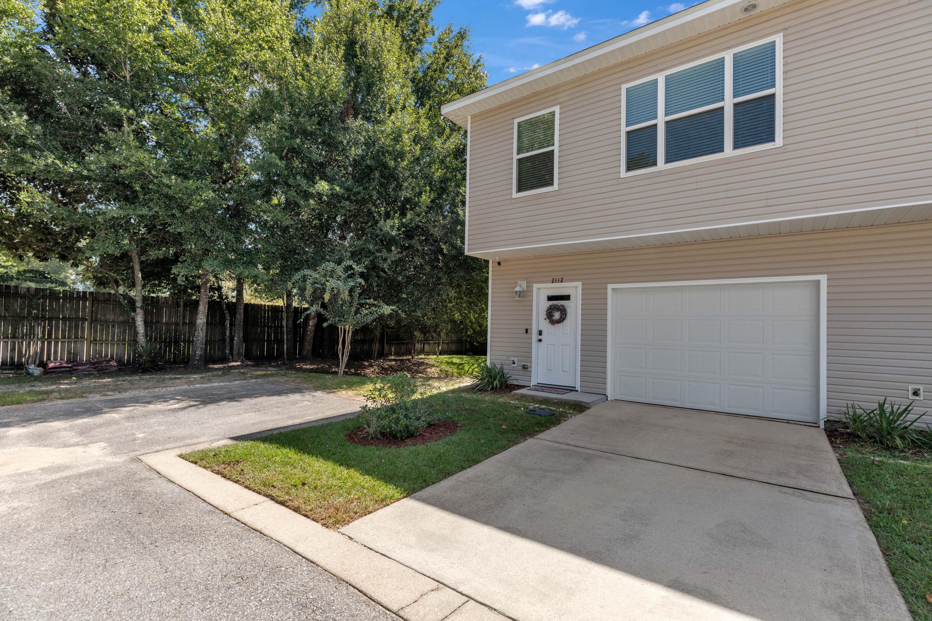 Forest Way T/H - Residential