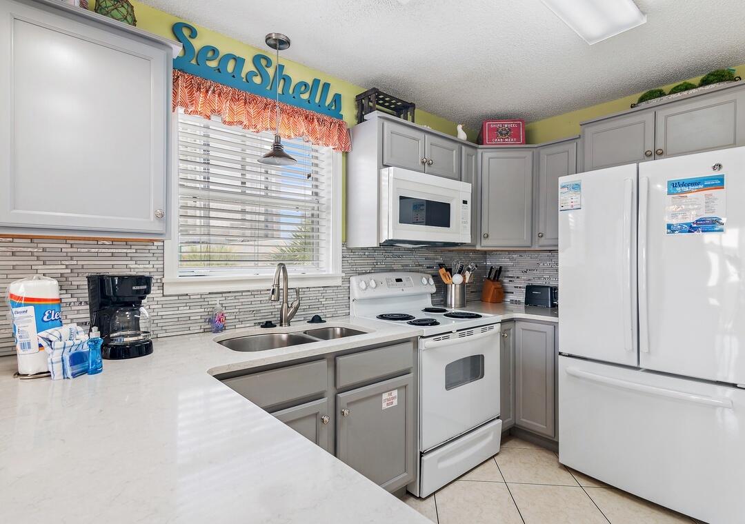 ST MARTIN BEACHWALK VILLAS - Residential