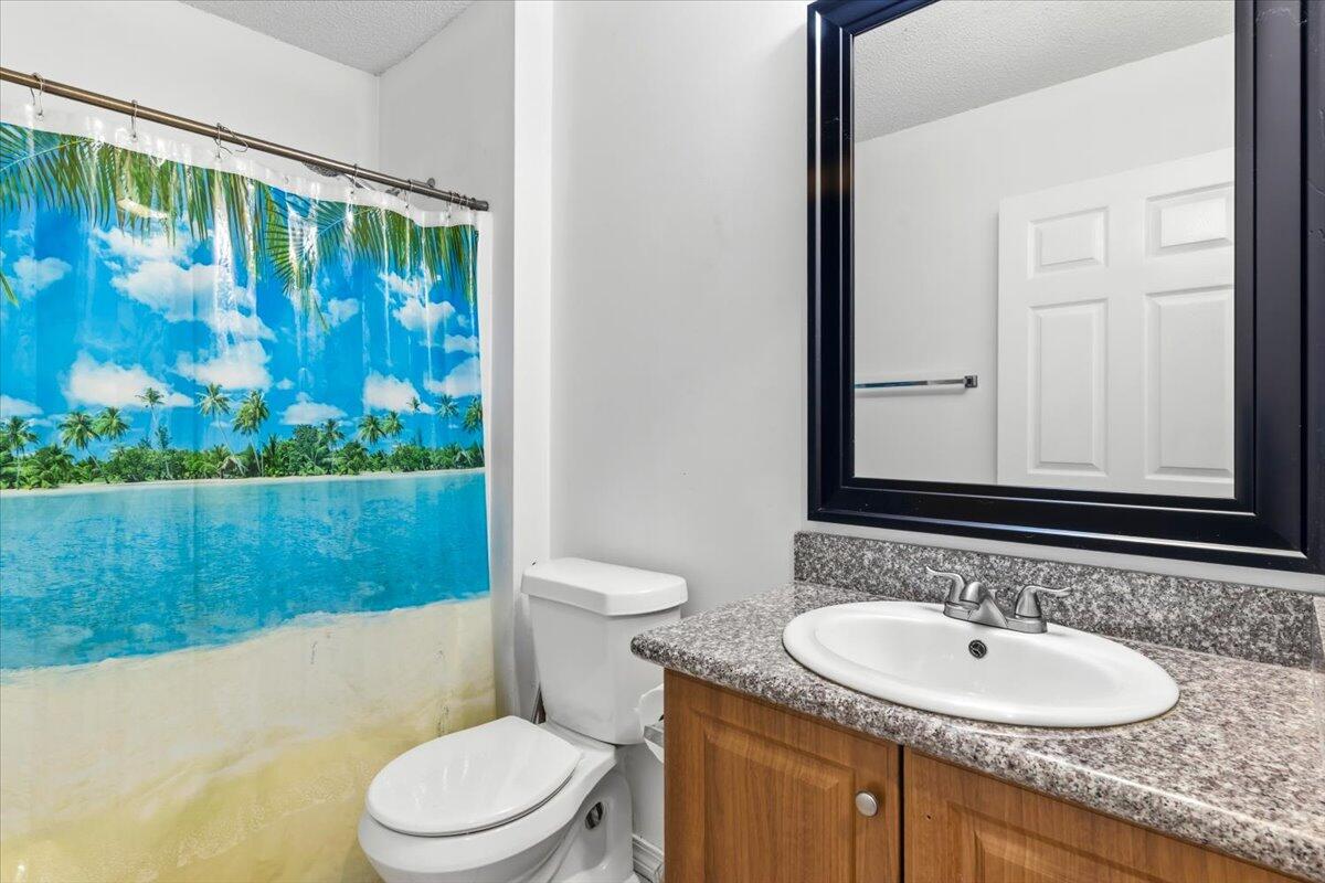 HOLLEY BY THE SEA - Residential