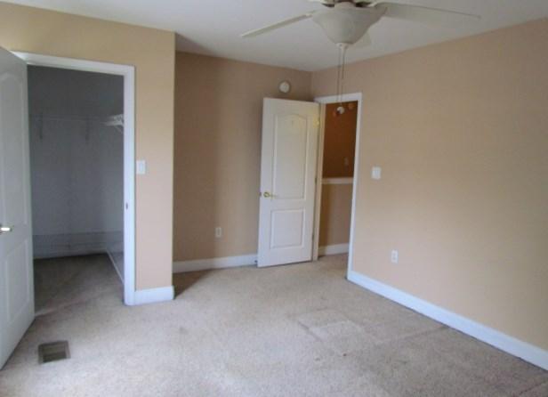 Grand Oak Place - Residential Lease