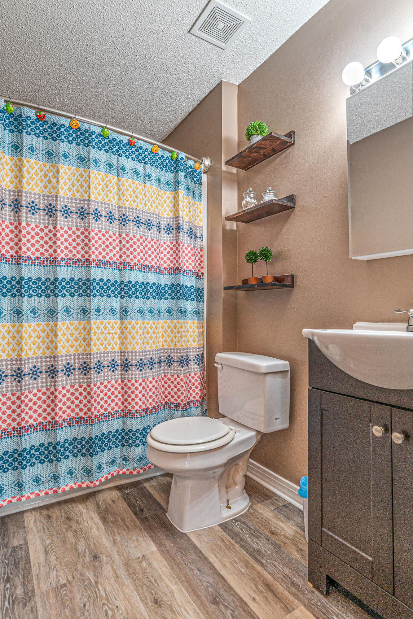 Countryview Est 8th Add Lot 25 - Residential