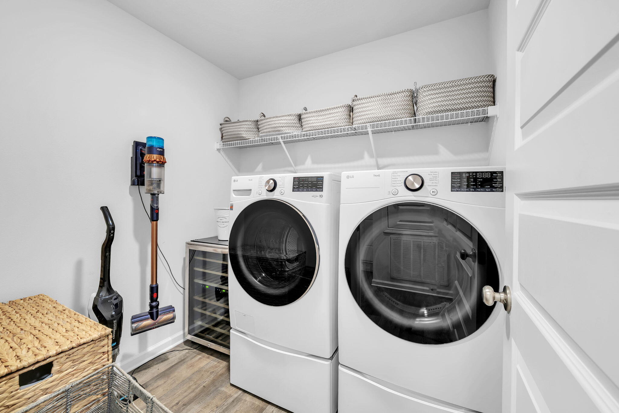 HAMMOCK BAY - MILL COTTAGES - Residential