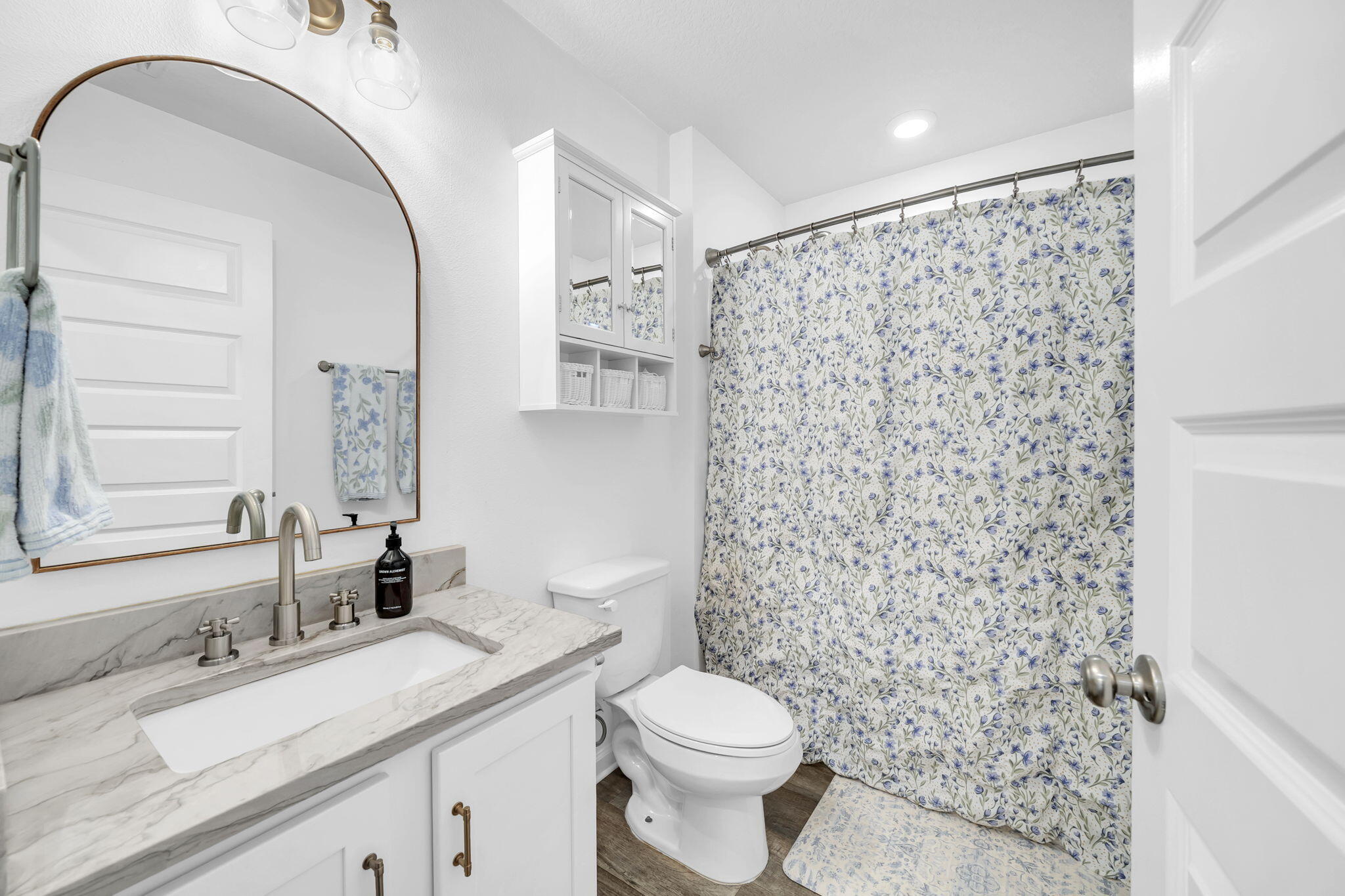 HAMMOCK BAY - MILL COTTAGES - Residential