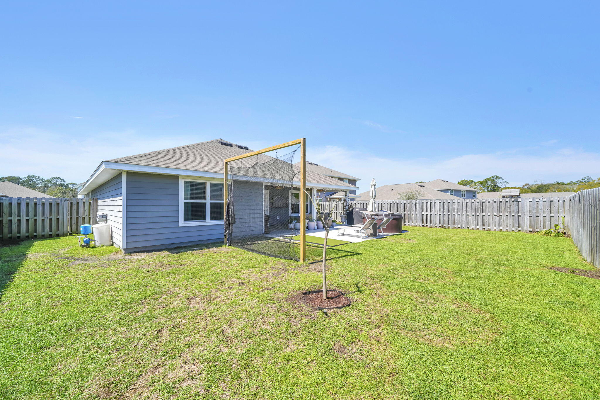 HAMMOCK BAY - MILL COTTAGES - Residential