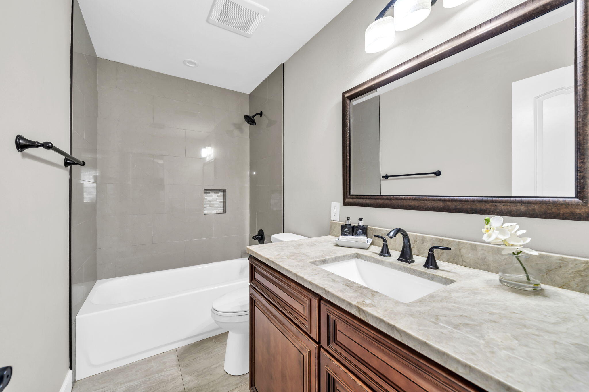 BAYOU WOODS 4TH ADDN - Residential