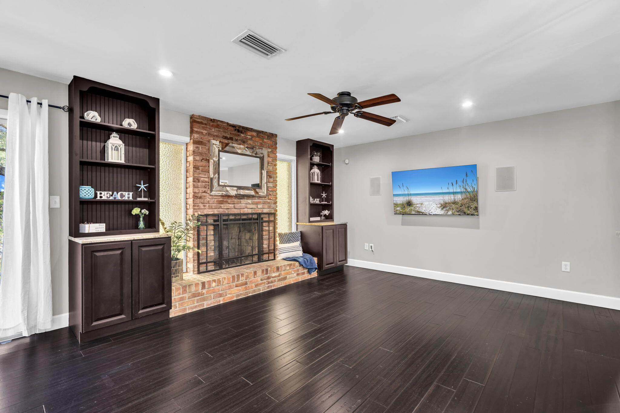 BAYOU WOODS 4TH ADDN - Residential