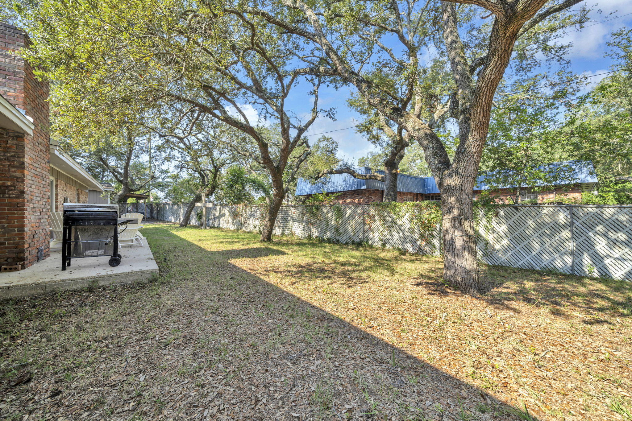 BAYOU WOODS 4TH ADDN - Residential