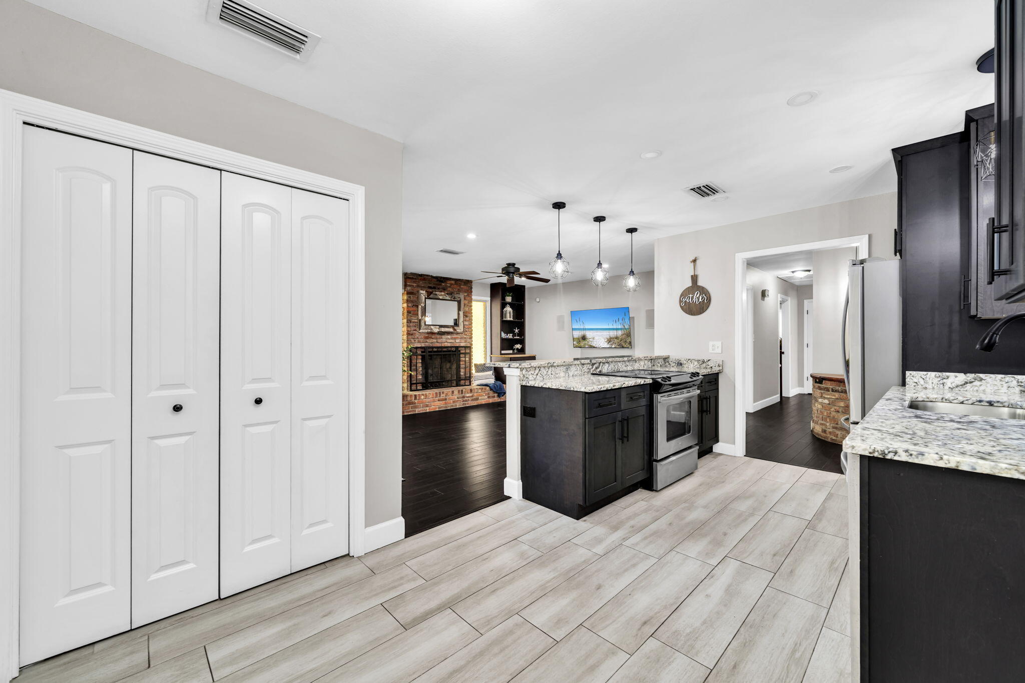 BAYOU WOODS 4TH ADDN - Residential