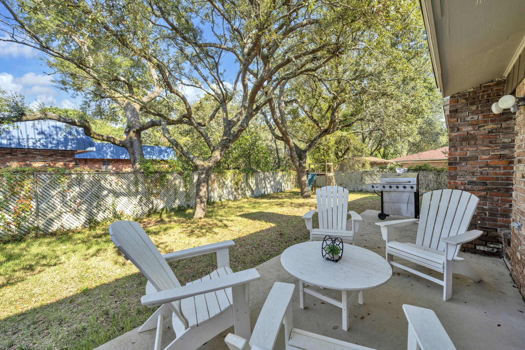 BAYOU WOODS 4TH ADDN - Residential