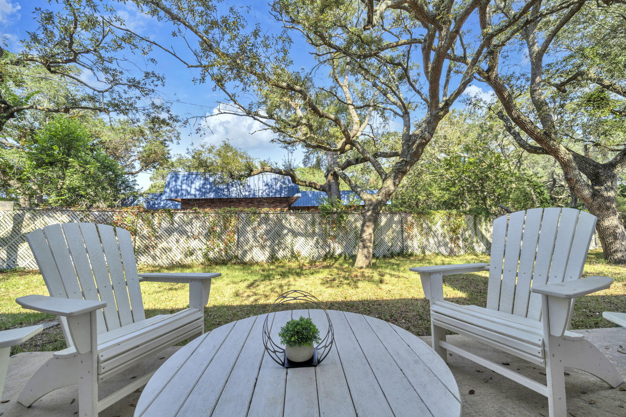 BAYOU WOODS 4TH ADDN - Residential