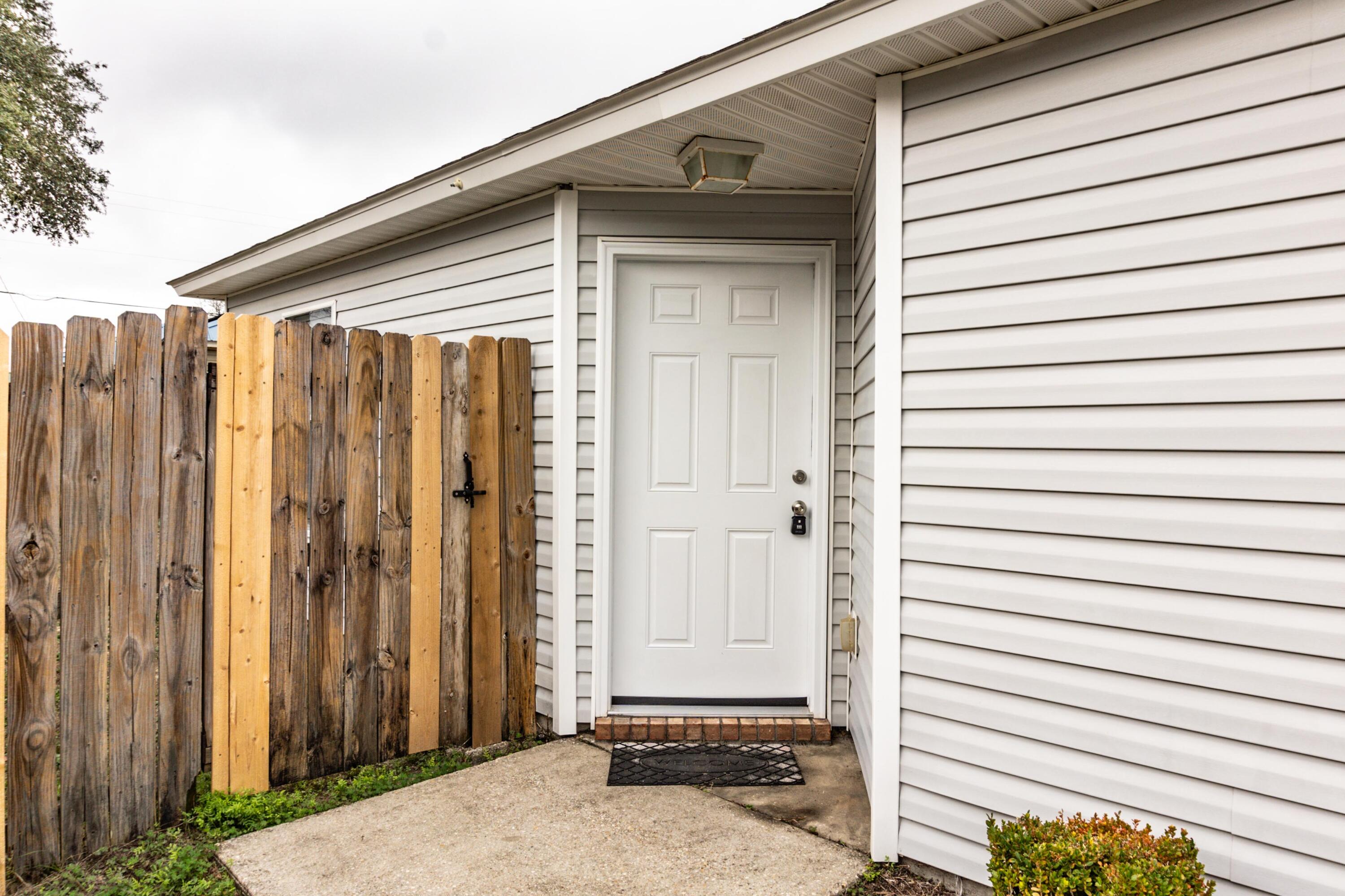 SOUTHWAY ESTATES 2ND ADDN - Residential Lease