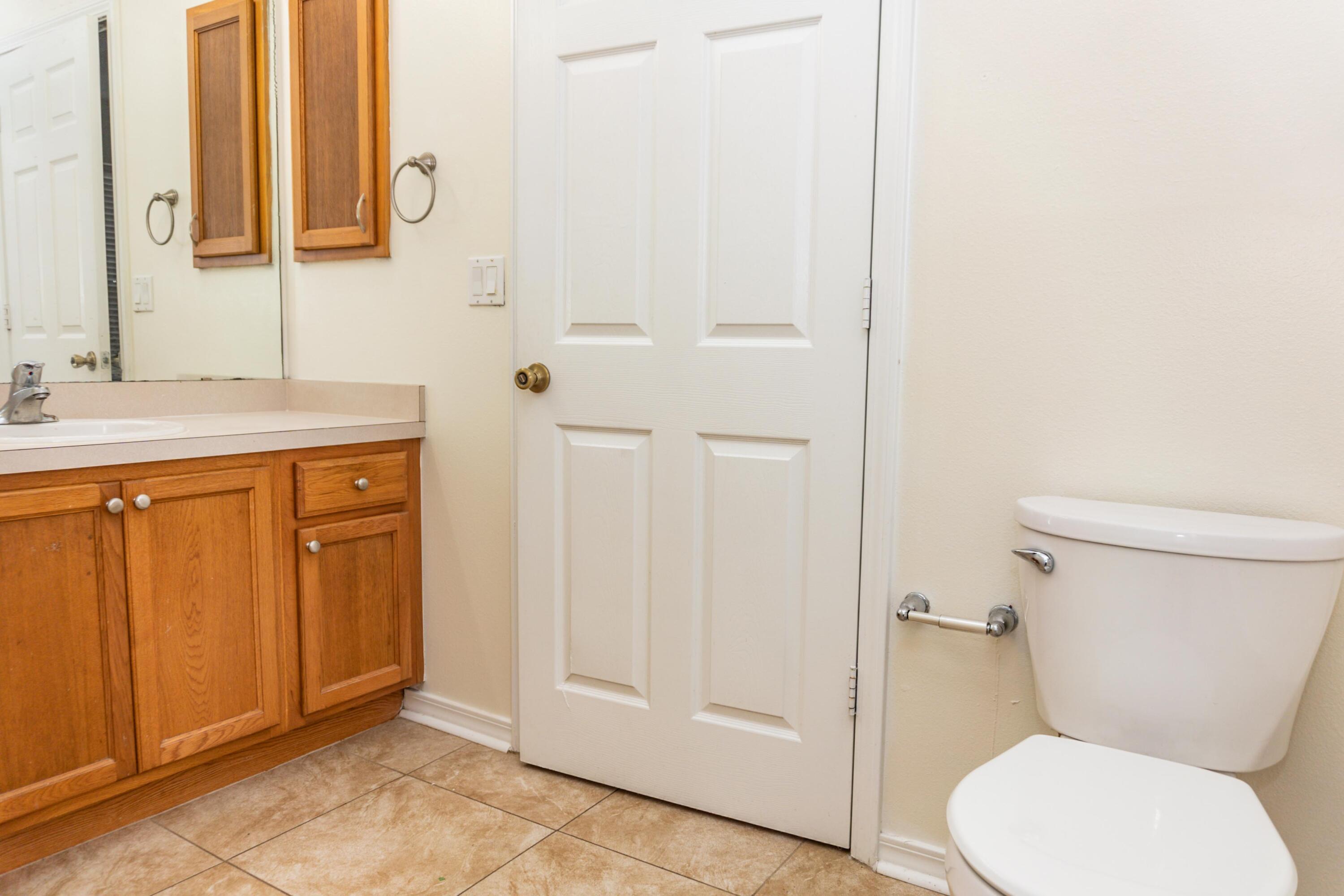 SOUTHWAY ESTATES 2ND ADDN - Residential Lease