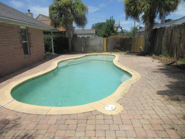 HARBOR BREEZE - Residential