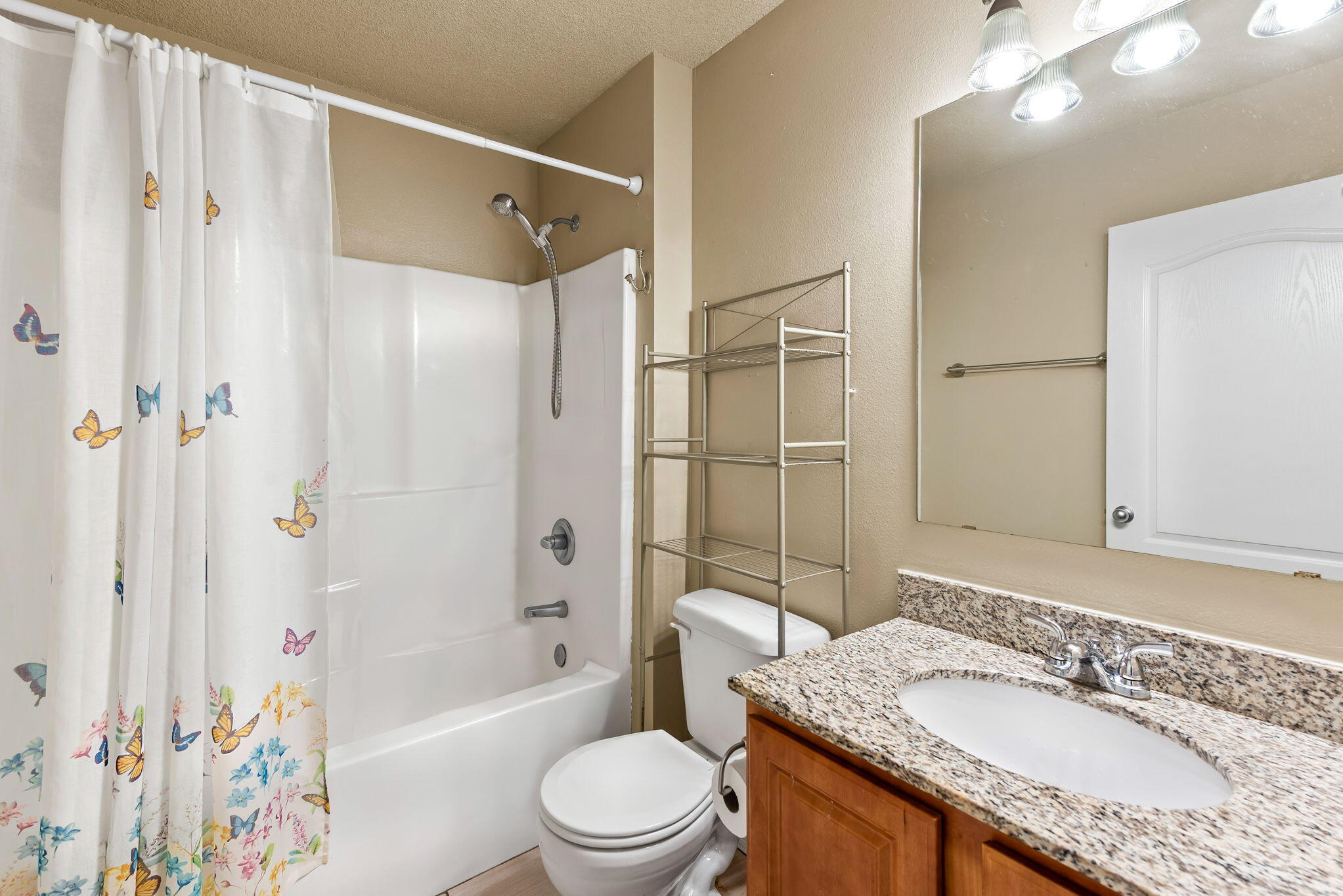 MAPLE OAKS - Residential