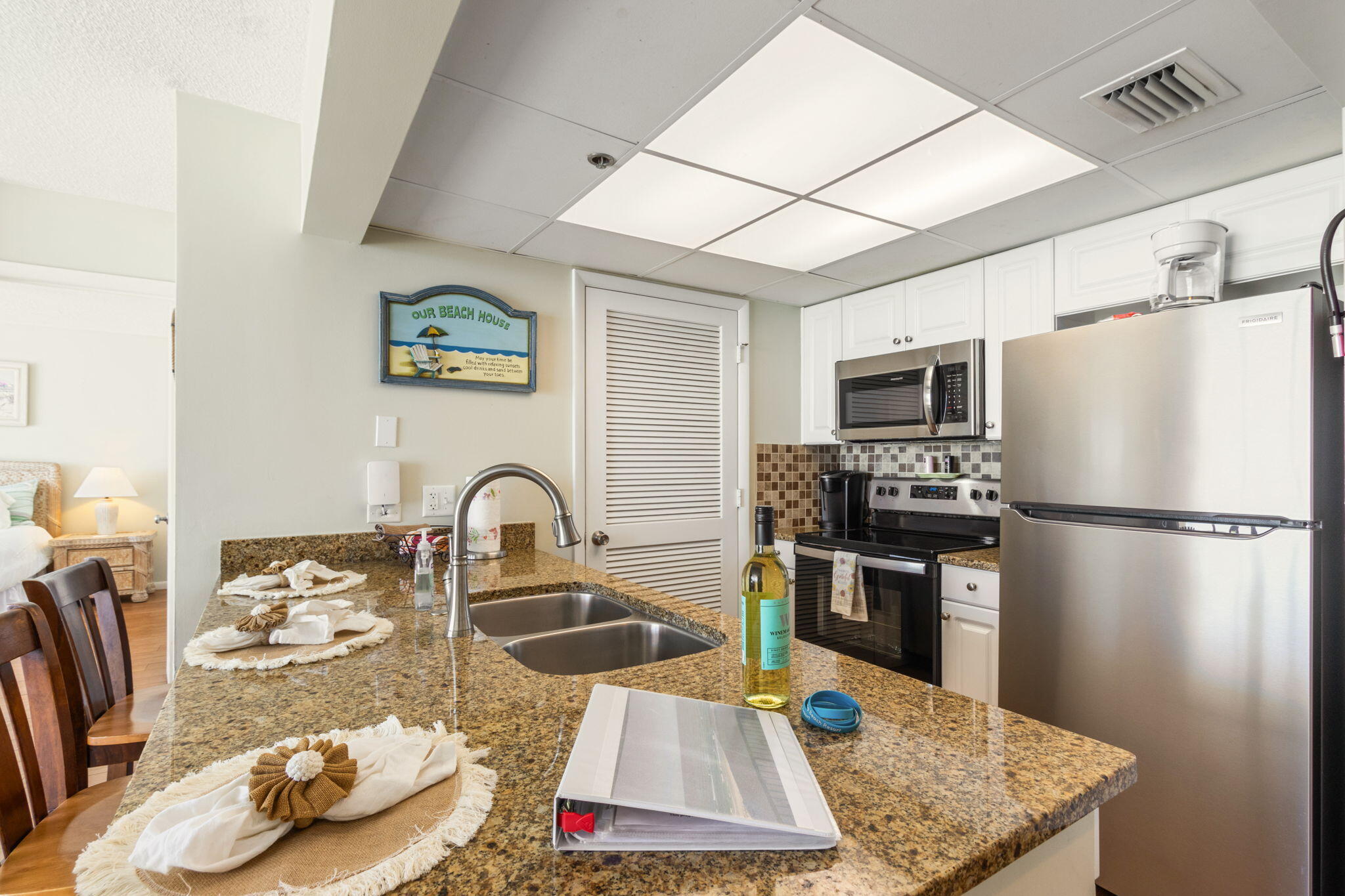 LONG BEACH - Residential