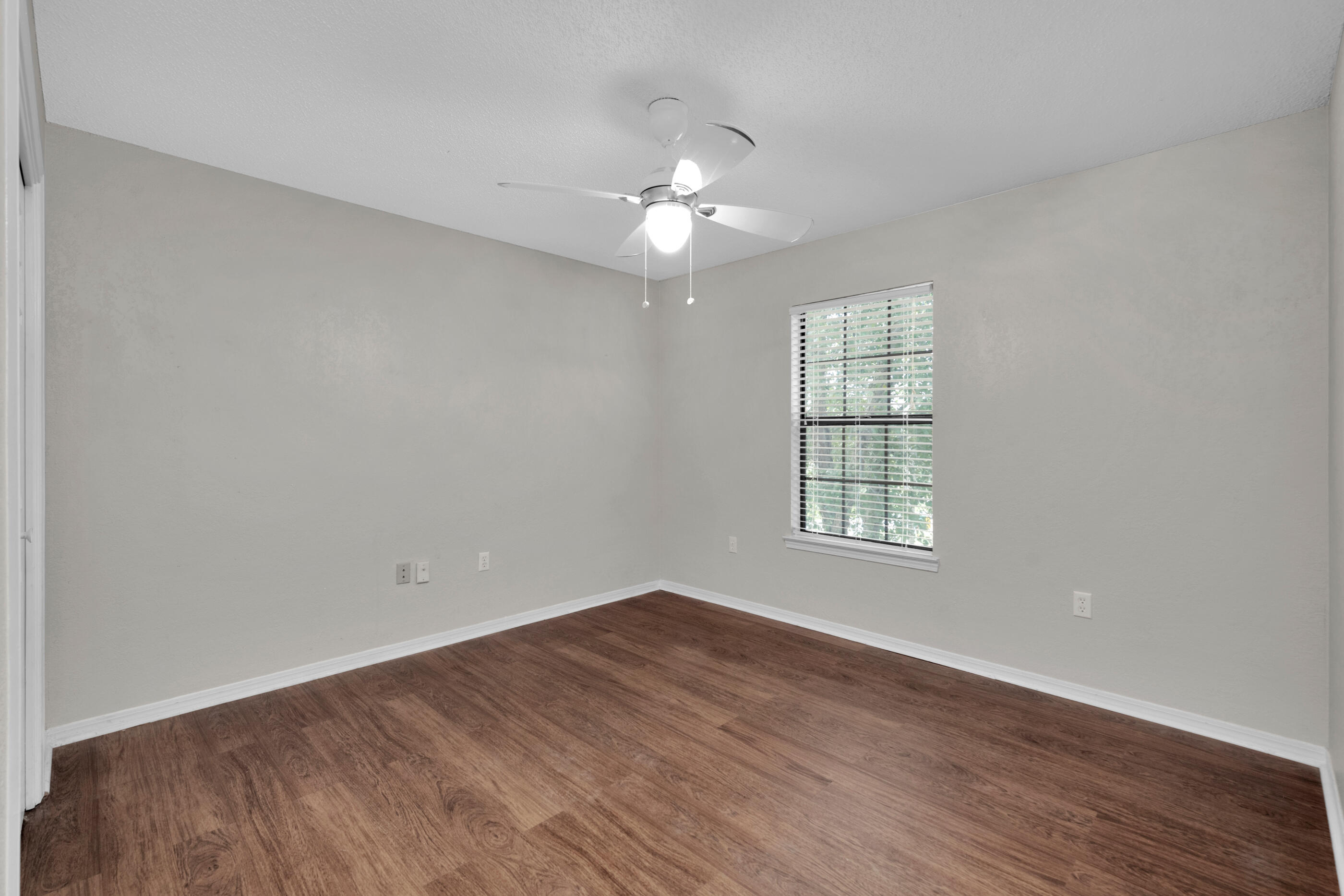 Valley Townhome - Residential