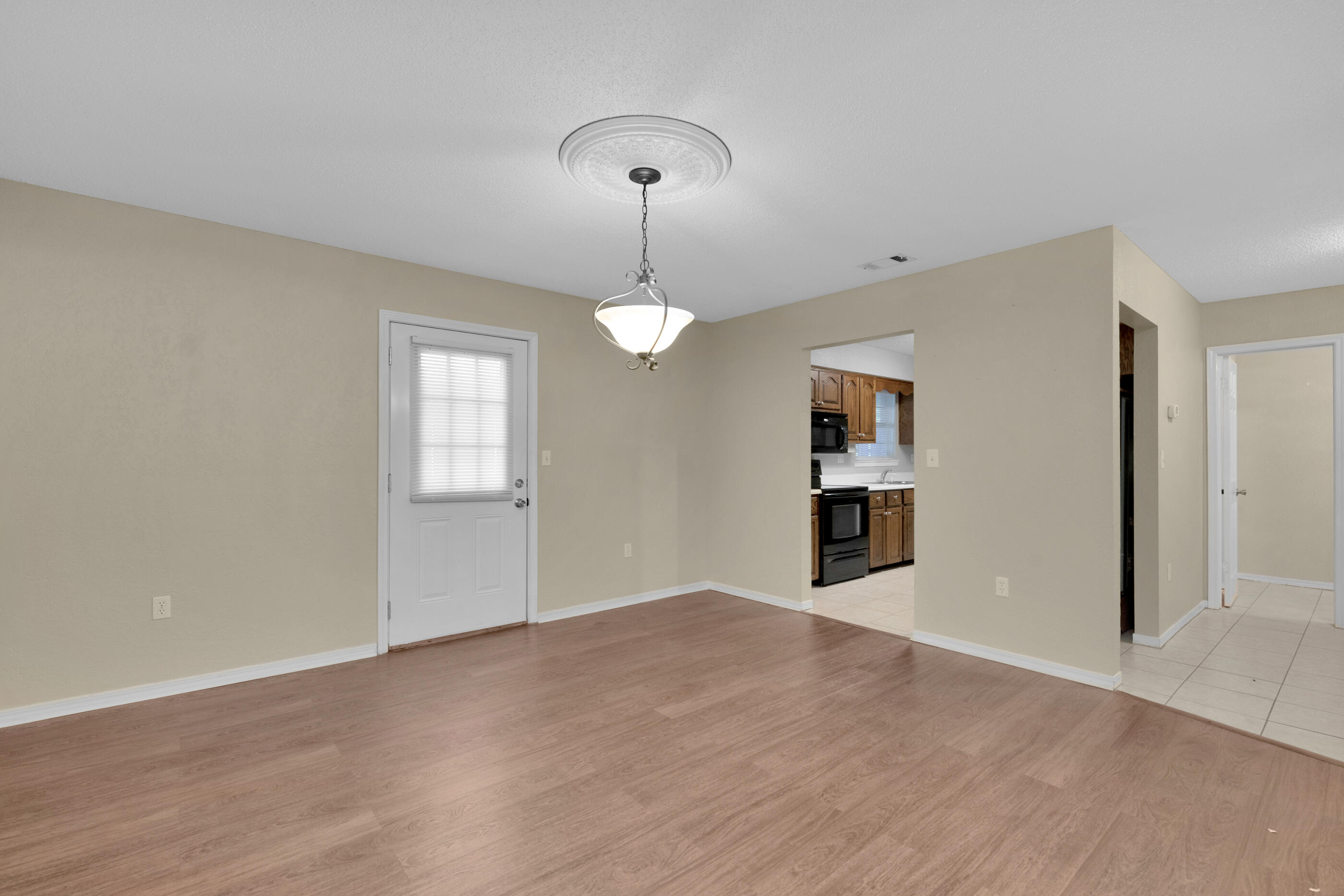 Valley Townhome - Residential