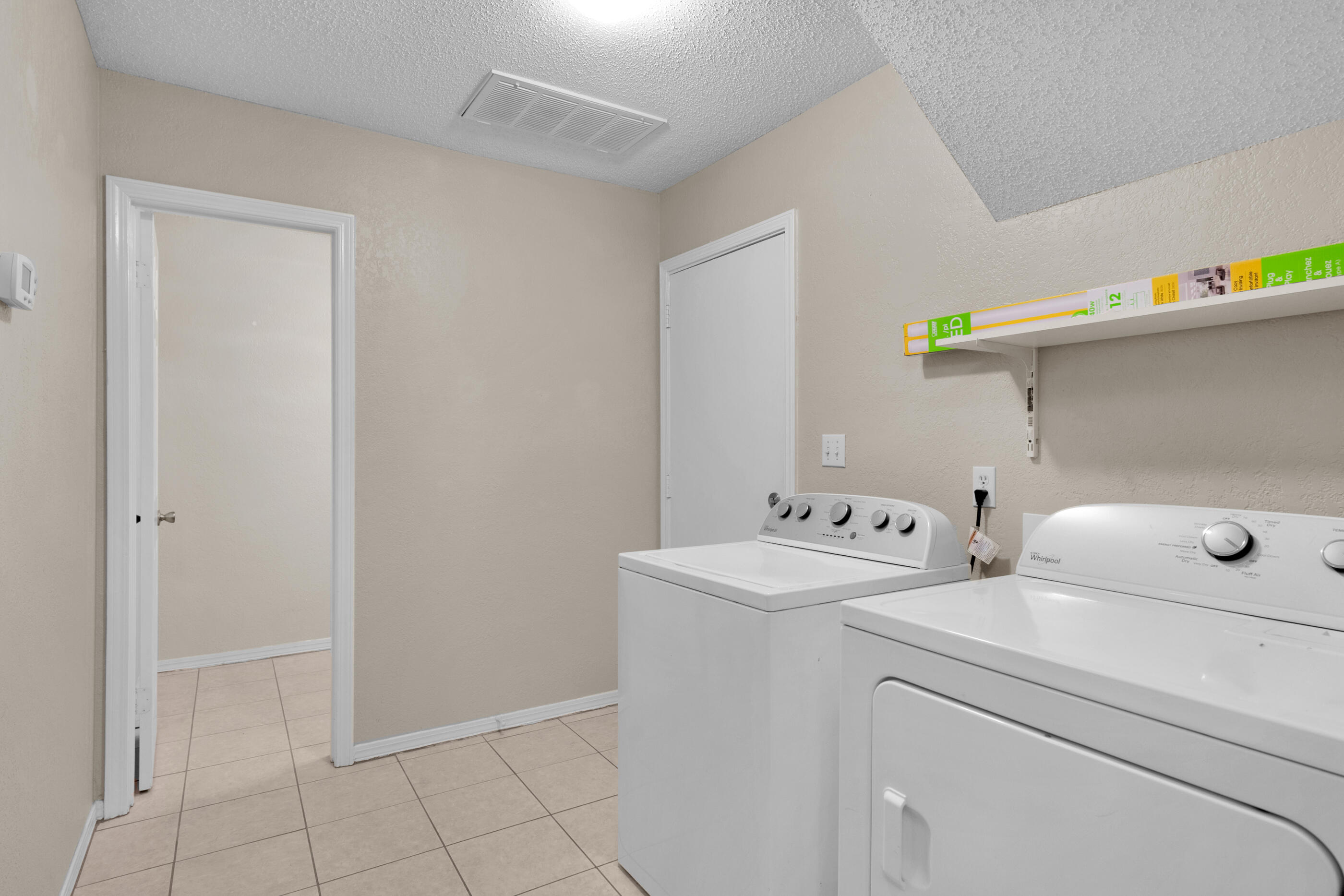 Valley Townhome - Residential