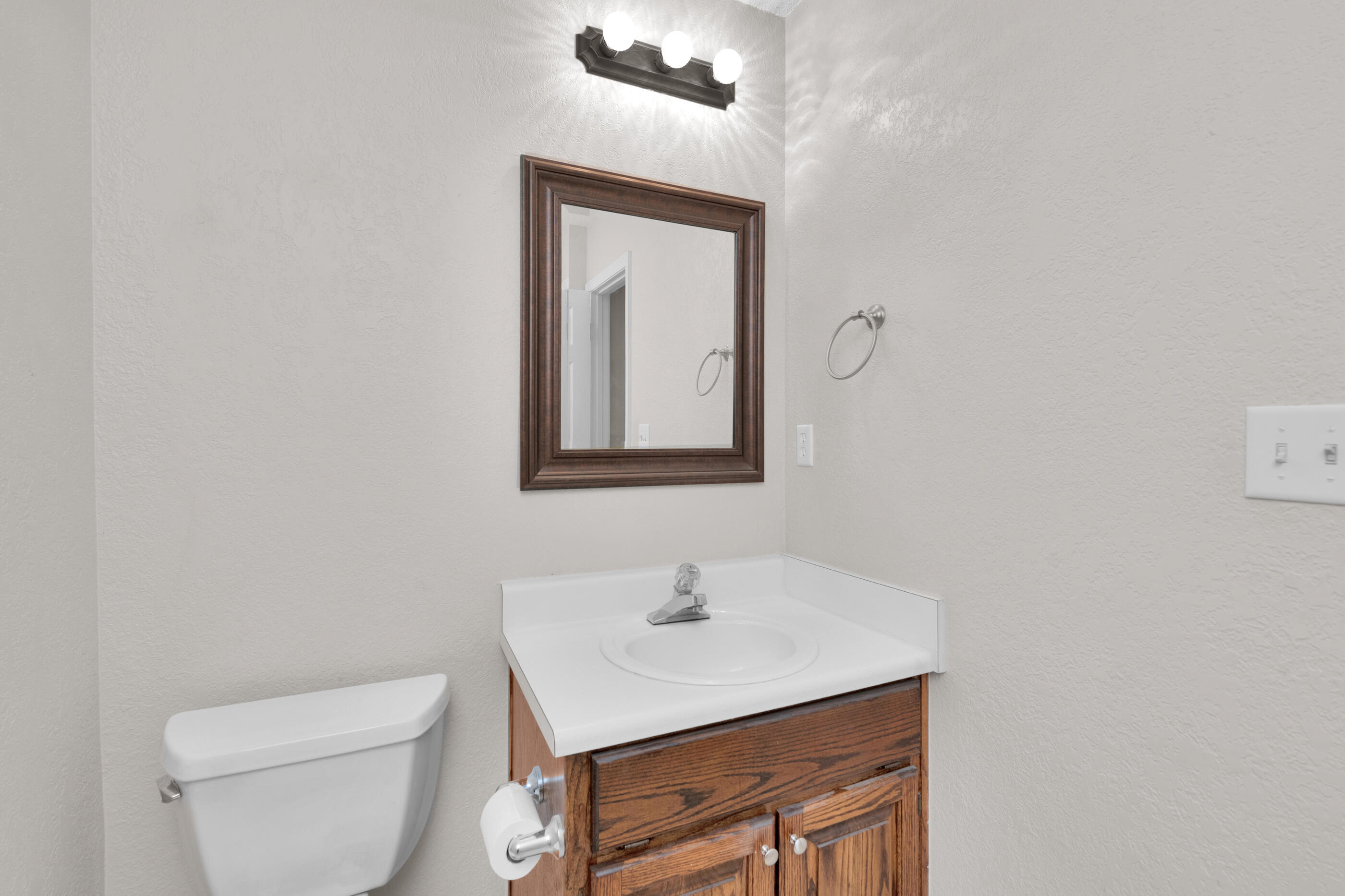 Valley Townhome - Residential