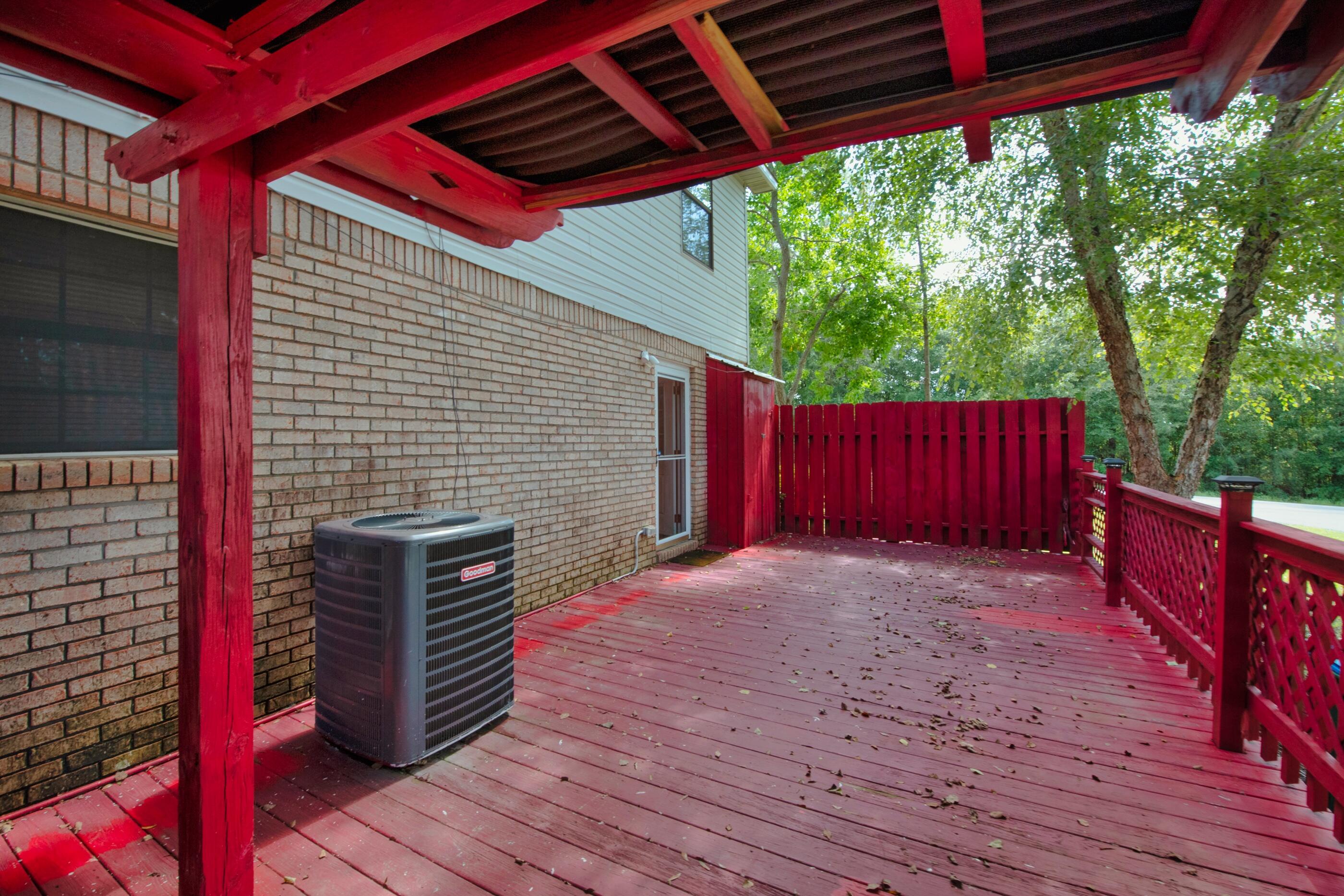 Valley Townhome - Residential