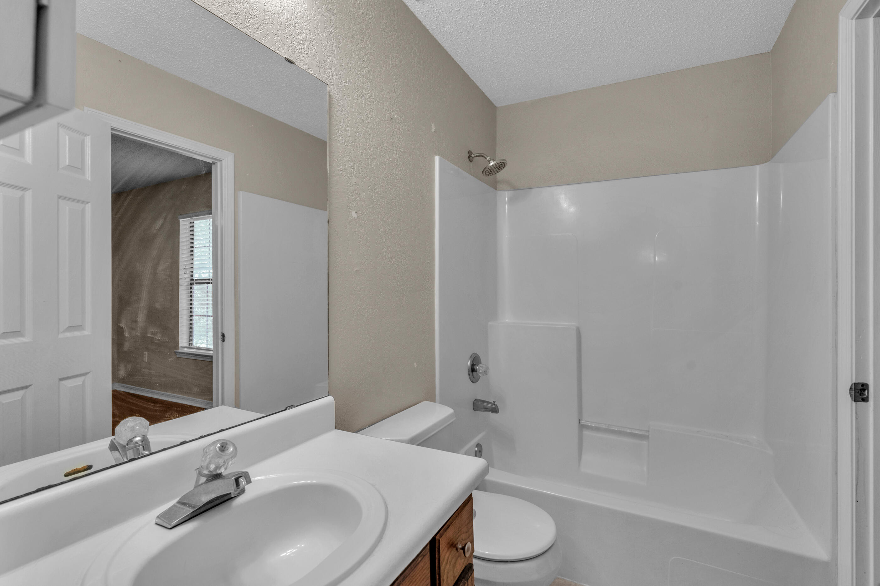 Valley Townhome - Residential