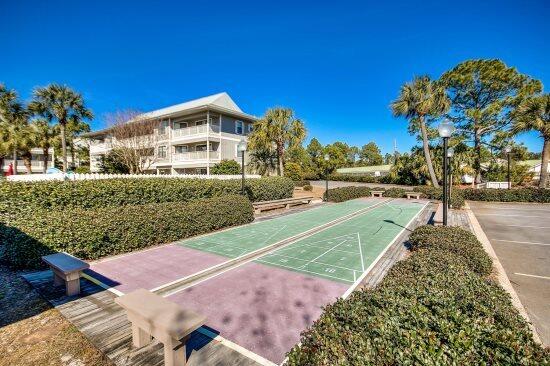 BEACHWOOD VILLAS CONDO - Residential