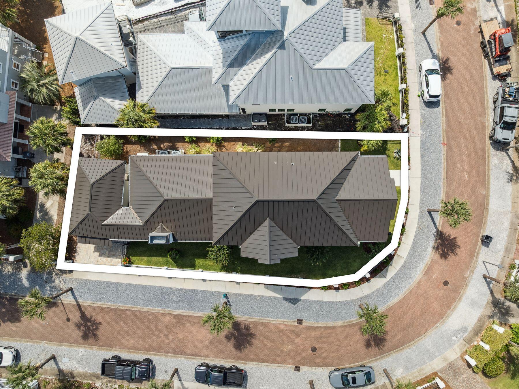 VILLAGE OF WHITE CLIFFS THE - Residential