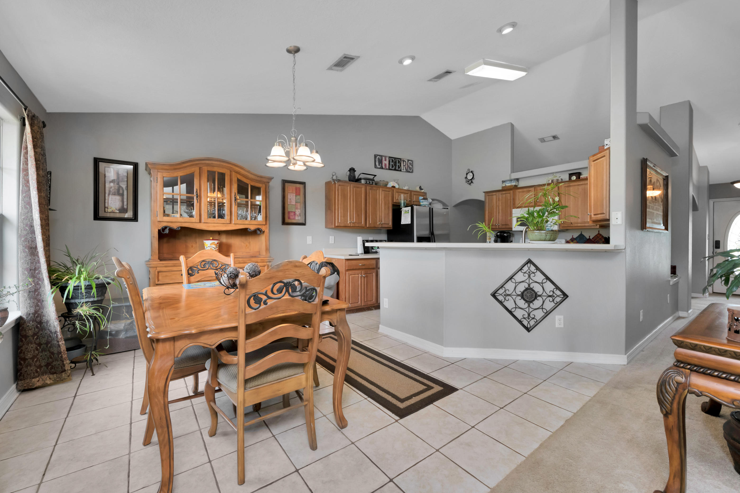 HOLLEY BY THE SEA - Residential