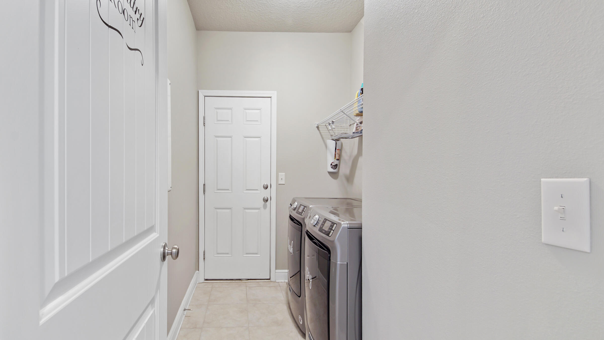 HAMMOCK BAY - Residential