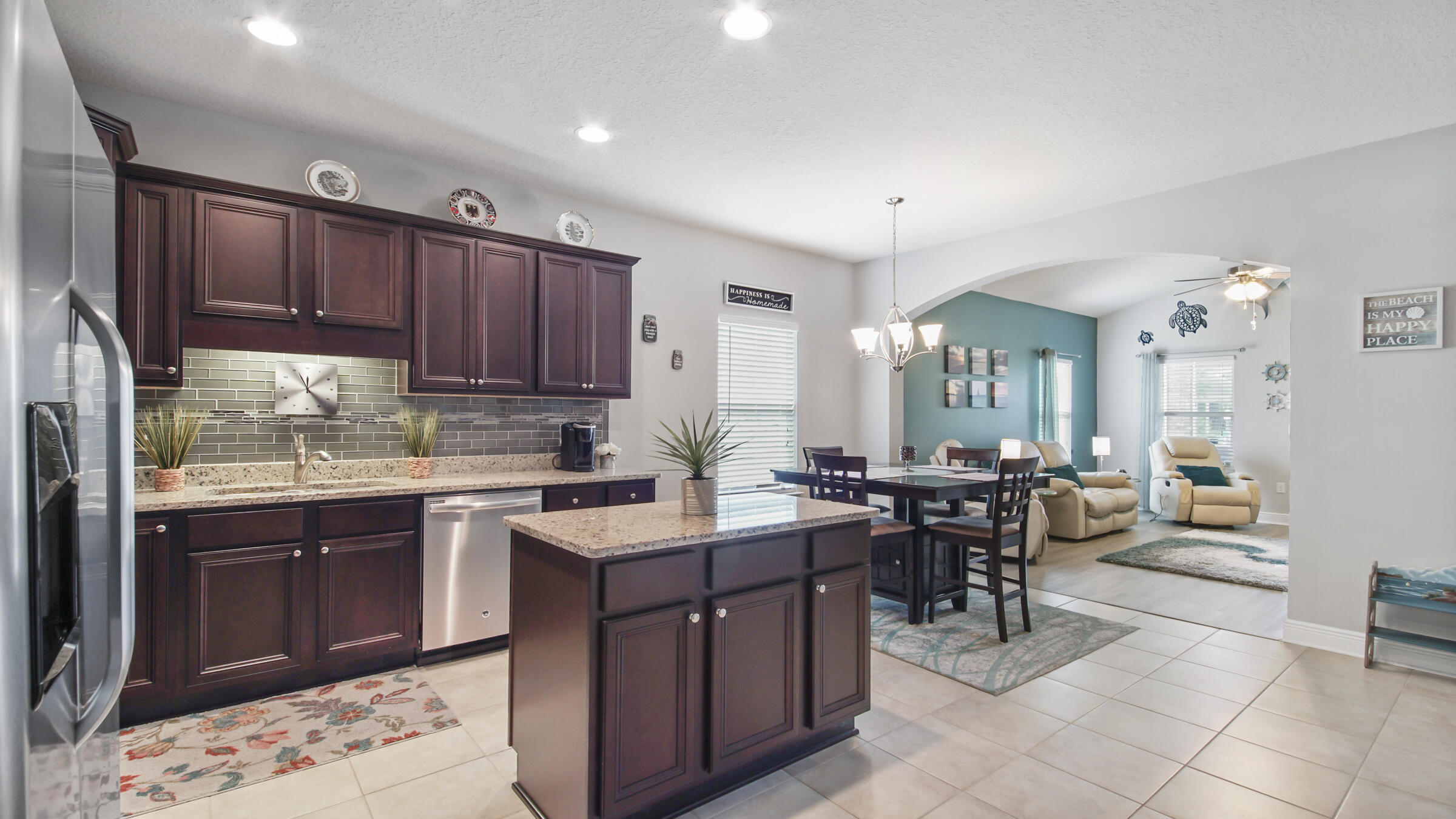 HAMMOCK BAY - Residential