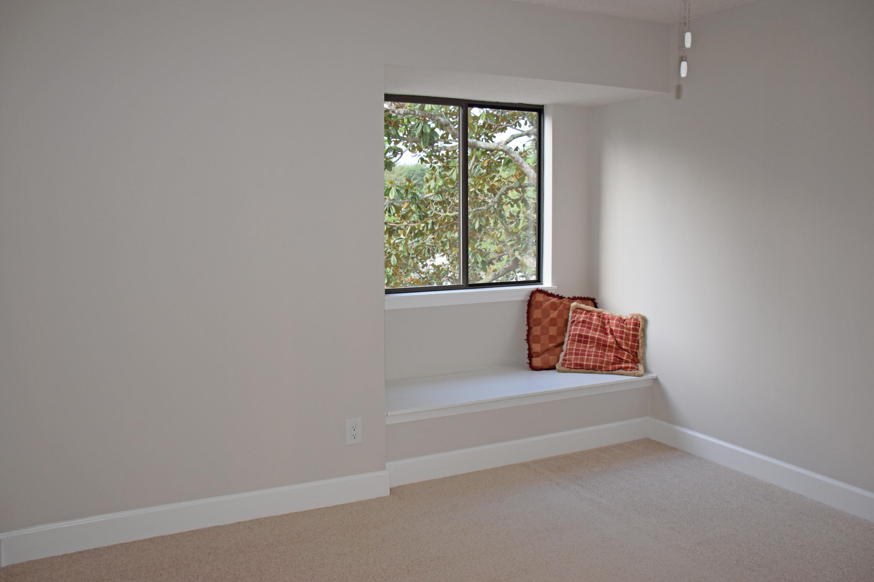 Rockywood Phase 1, Lot 9 + 28 feet east of the same - Residential