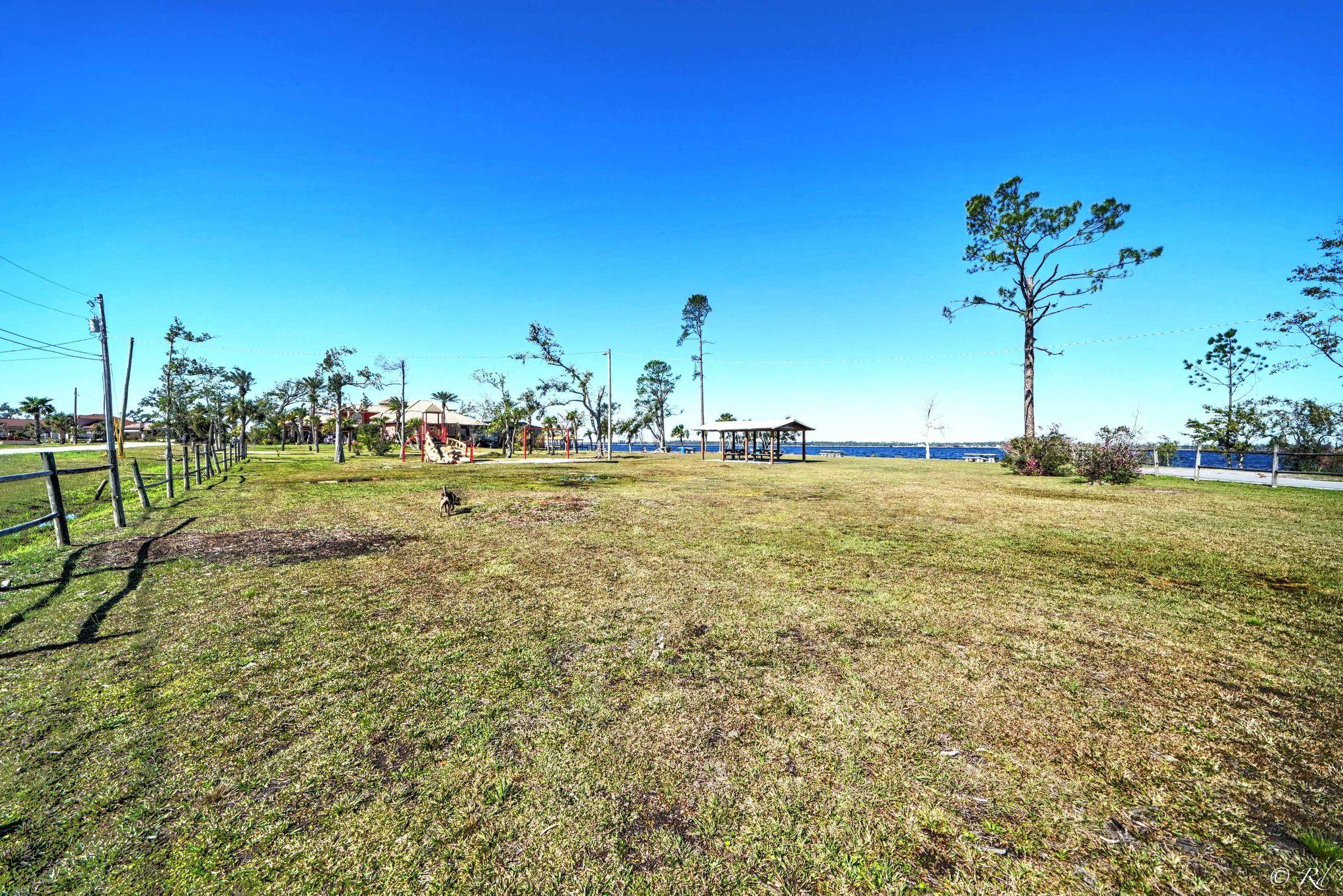 NORTHSHORE - Residential