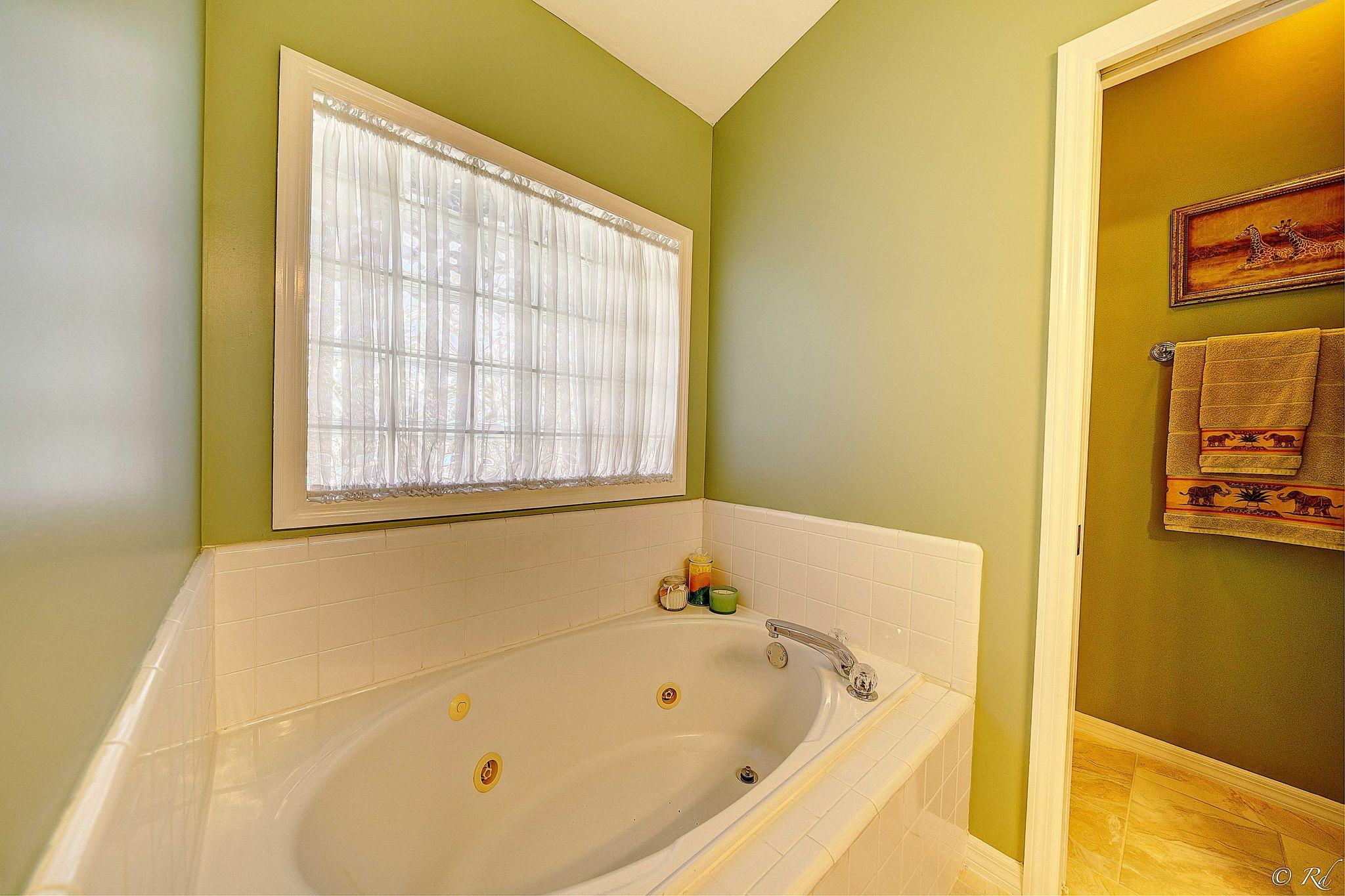 NORTHSHORE - Residential