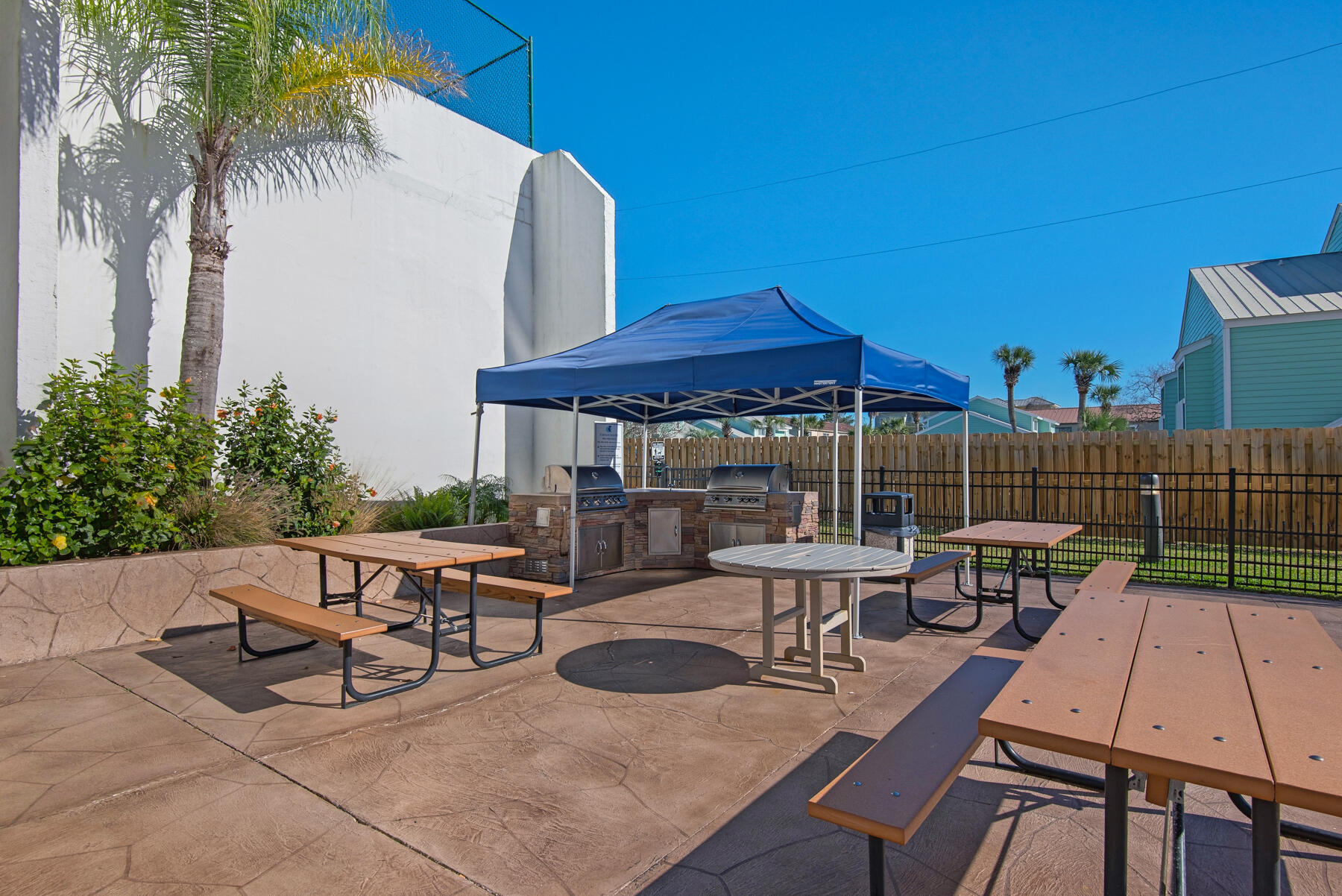 DESTIN SURFSIDE CONDO - Residential