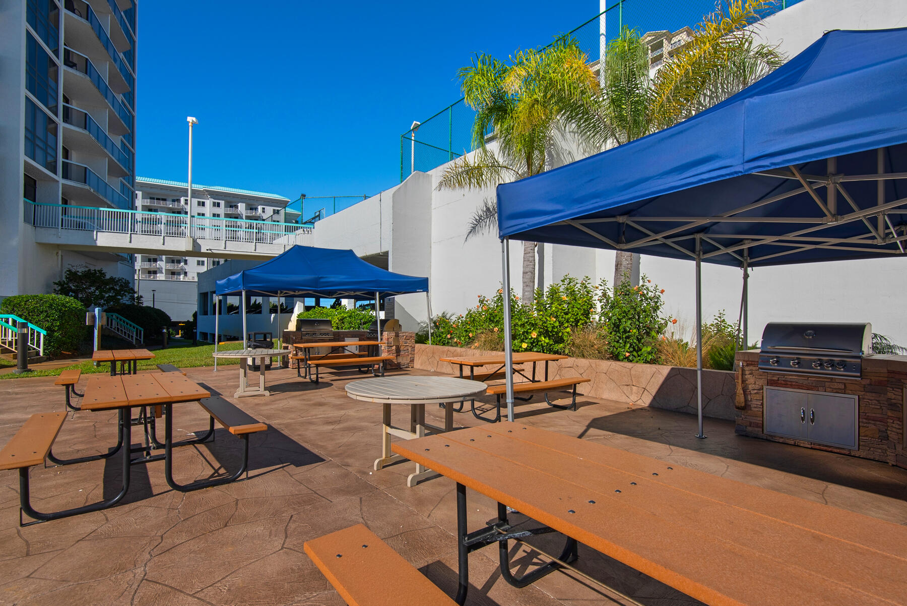 DESTIN SURFSIDE CONDO - Residential