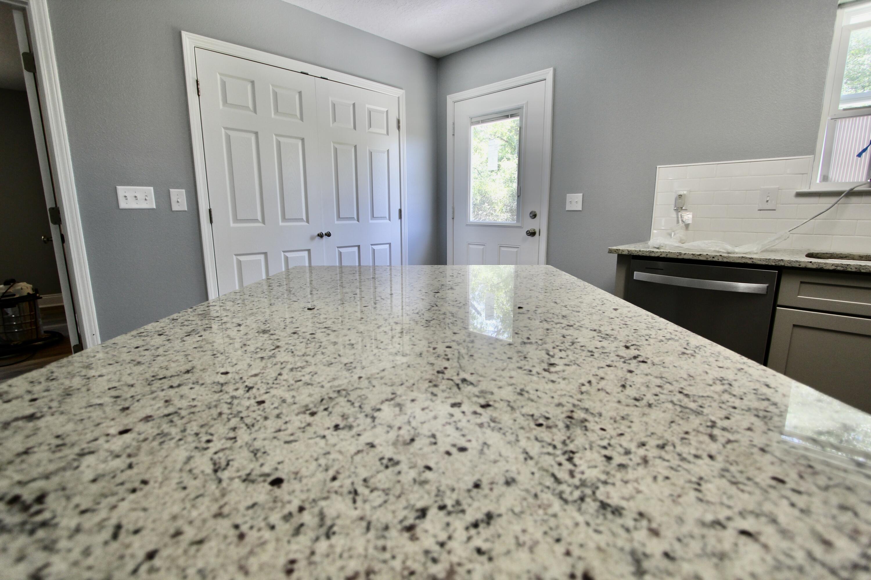 CV PINES/TRIPLE LAKE (231900.00) - Residential