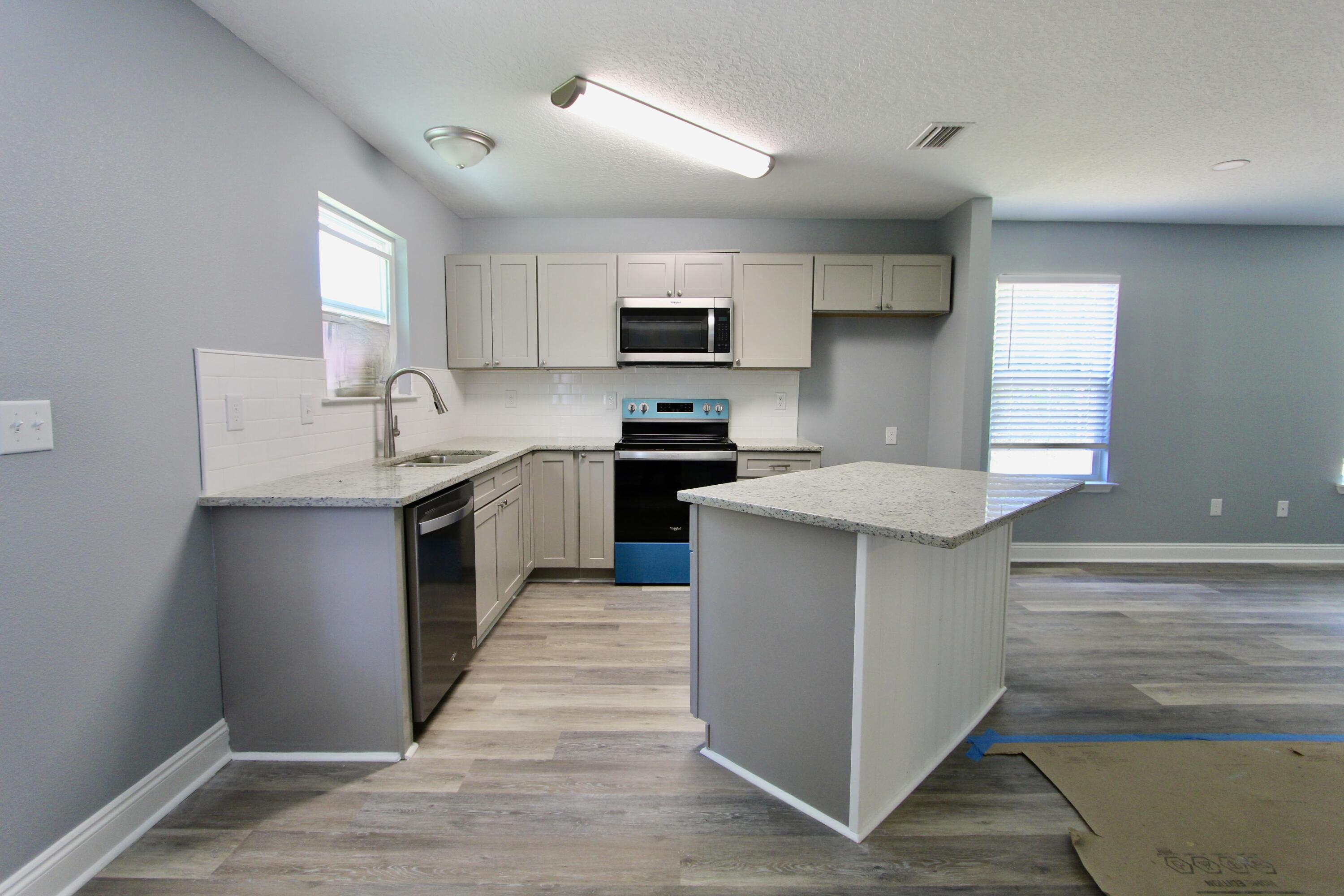 CV PINES/TRIPLE LAKE (231900.00) - Residential