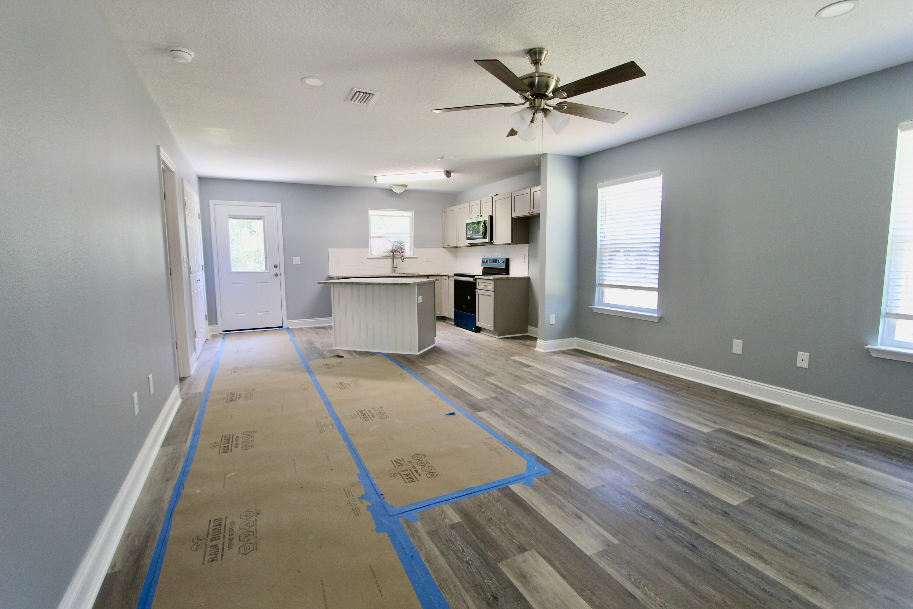 CV PINES/TRIPLE LAKE (231900.00) - Residential