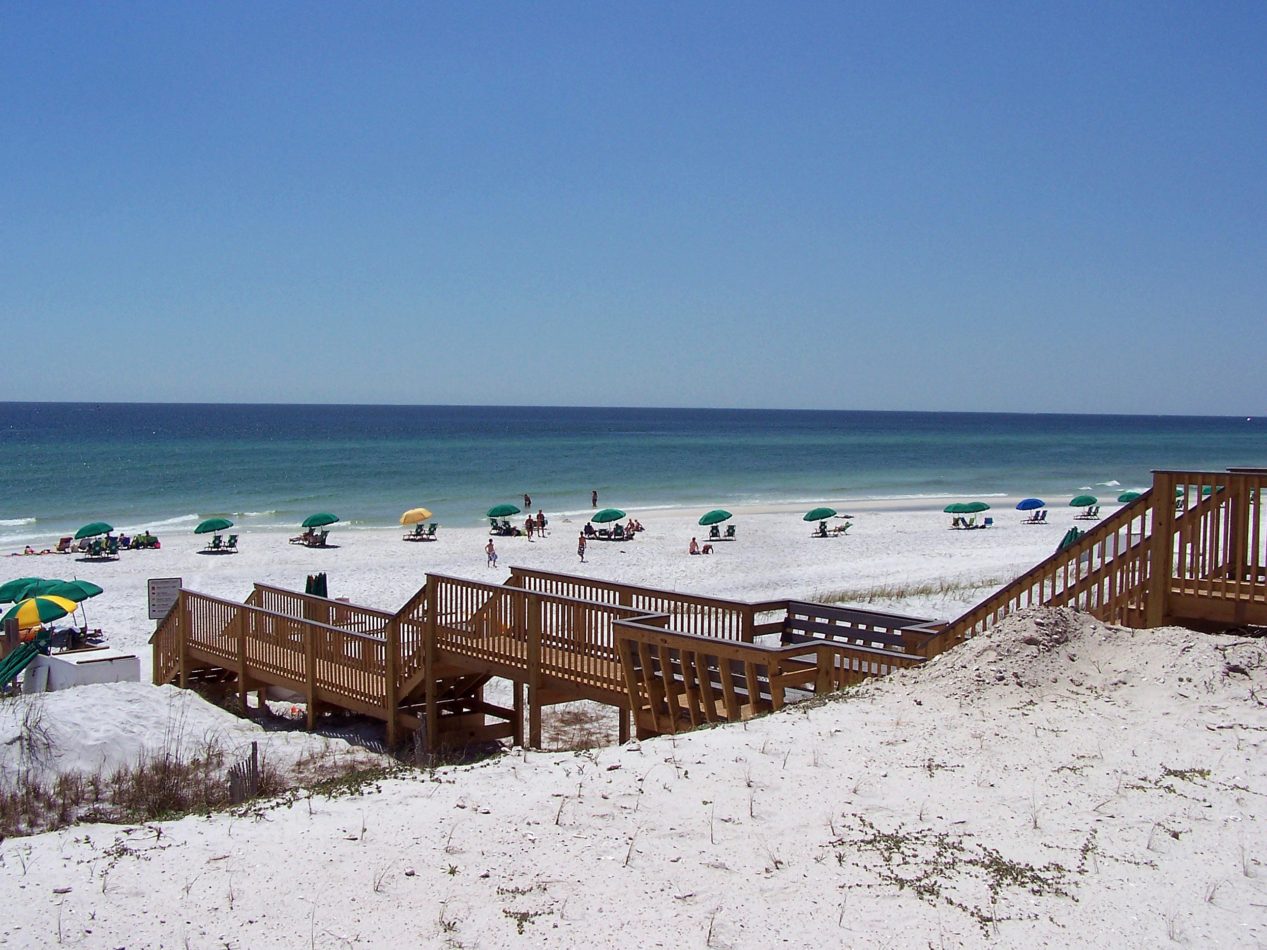 MARAVILLA CONDO 3 - Residential