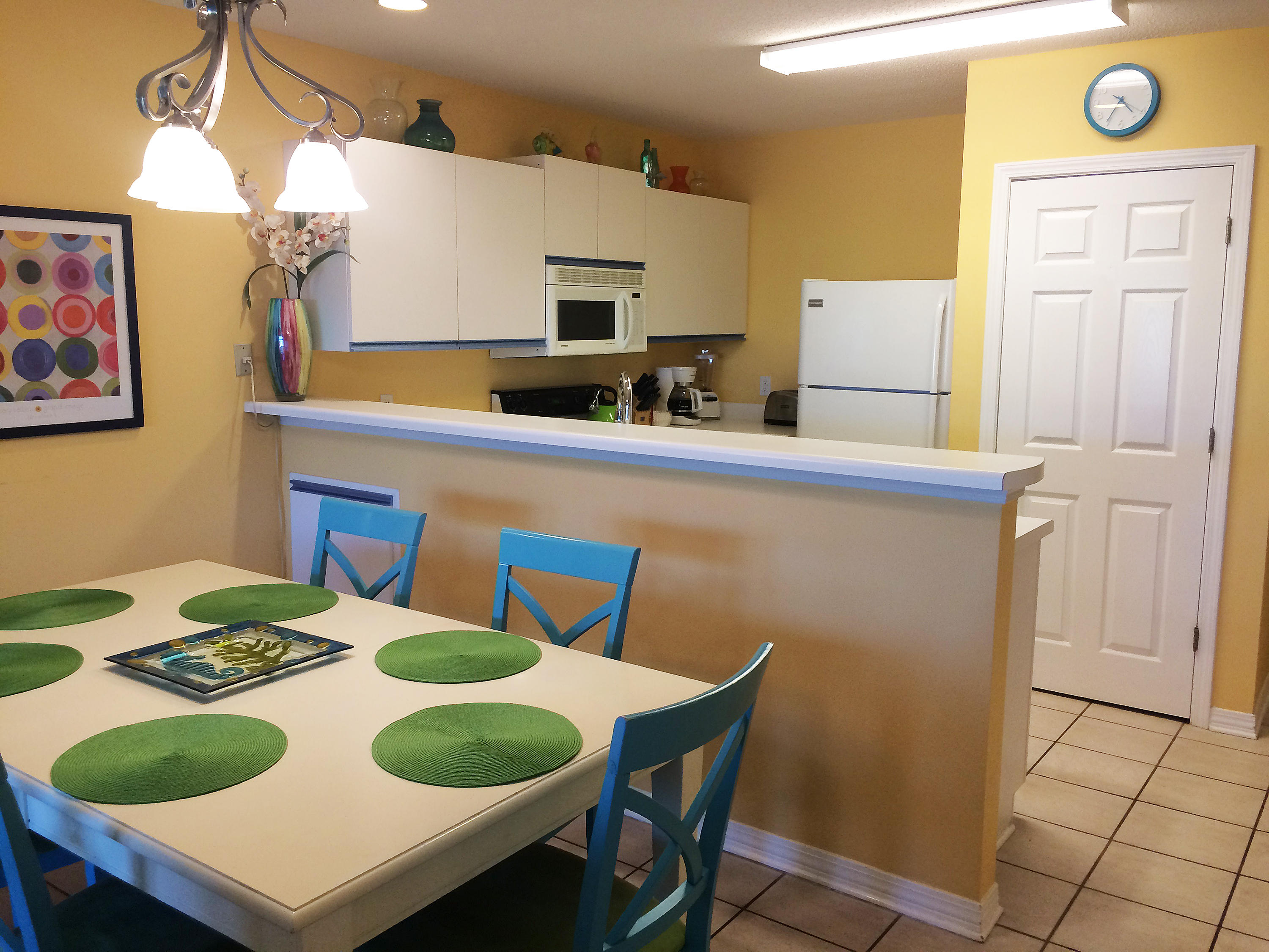 MARAVILLA CONDO 3 - Residential