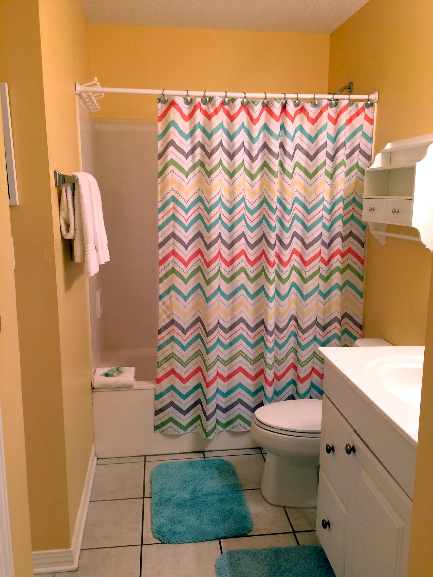 MARAVILLA CONDO 3 - Residential